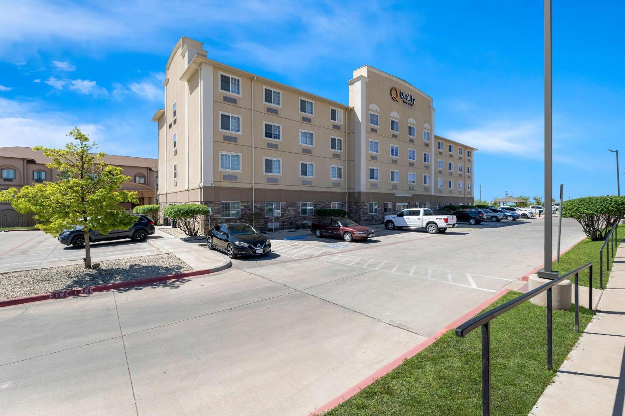 Quality Inn & Suites Big Spring Exterior foto